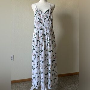 Banana Republic White Maxi Sundress Elegant Design, size 10